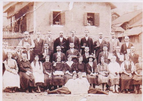 Prima clădire Prima cladiire biserica baptista din Lupeni