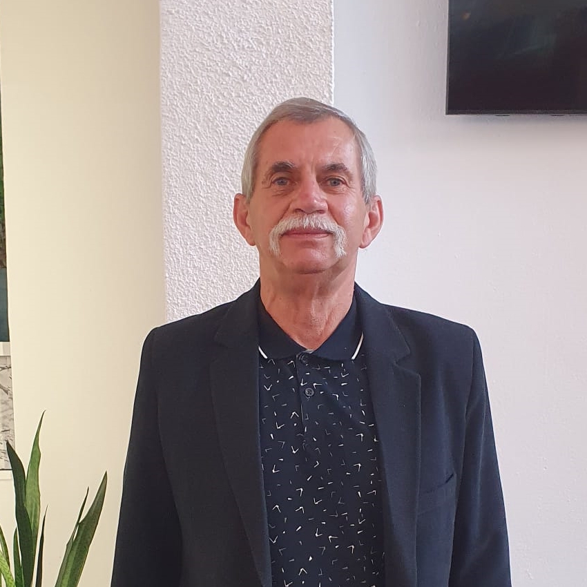 Fr Covacs Carol